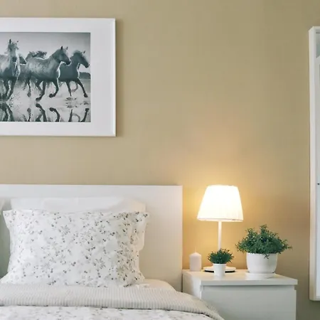 No.4 Link-to-happiness Apartment